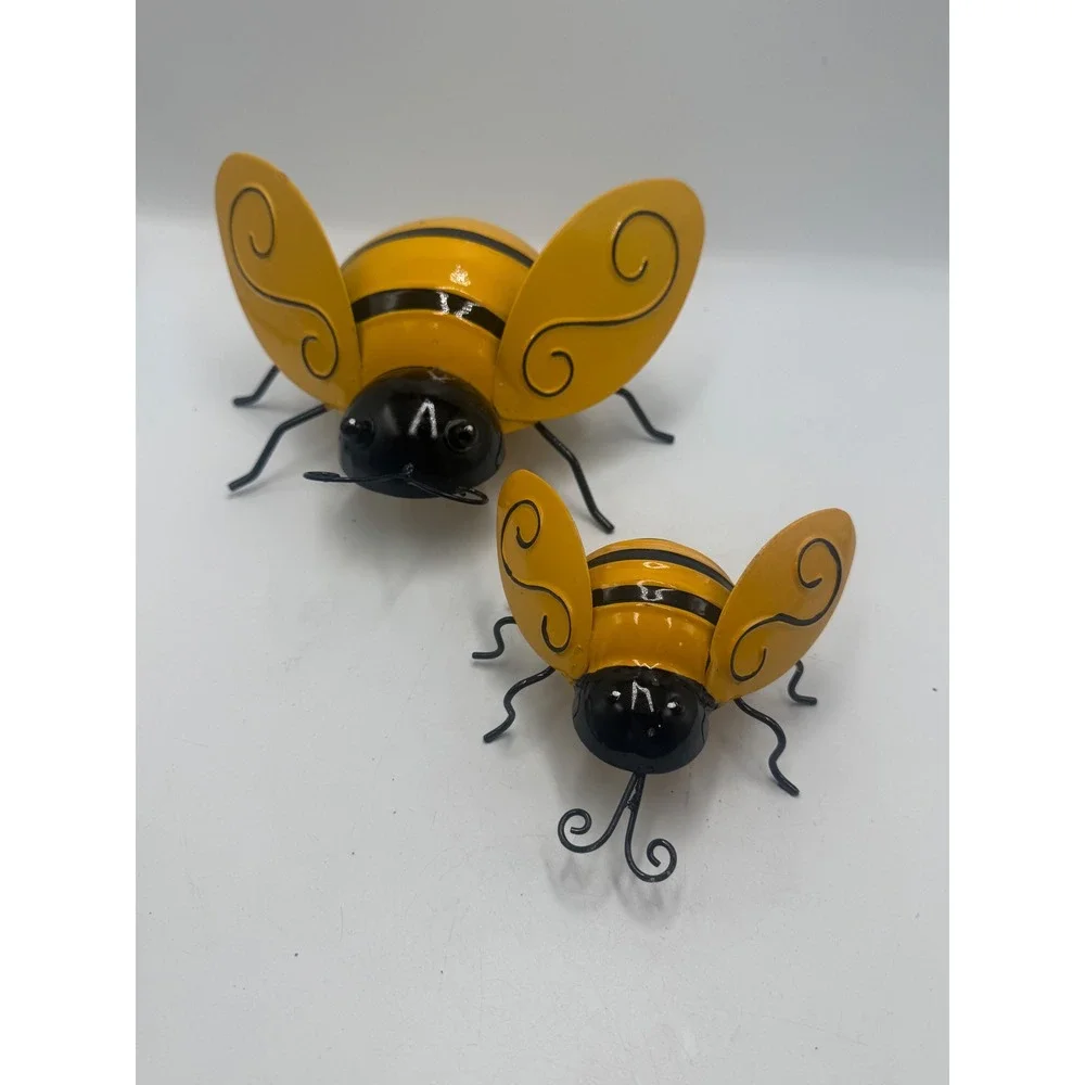 N/A handcrafted metal
